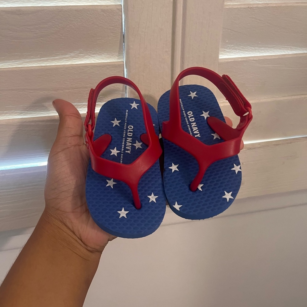 Old Navy Toddle Sandals